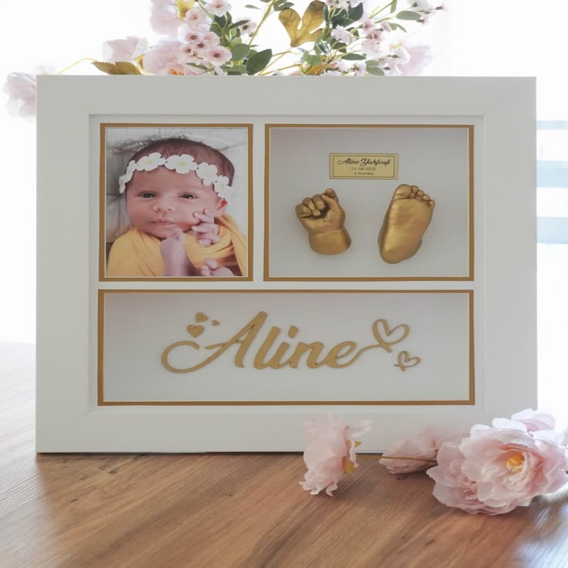 1 Hand + 1 Foot - Photo + Details + Frame 3D casting