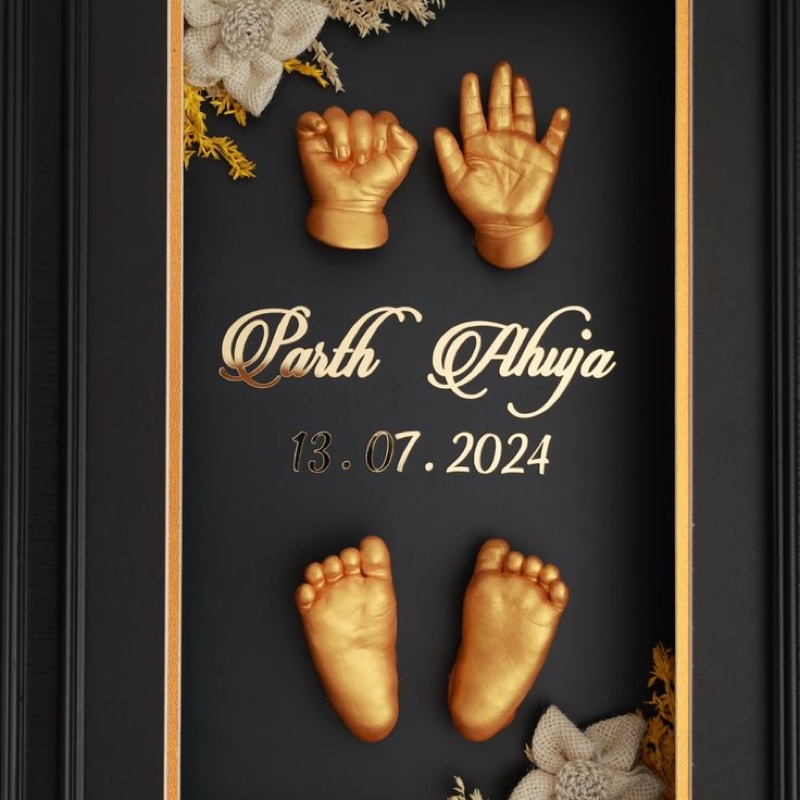2 Hands + 2 Feet - Name + Frame 3D casting